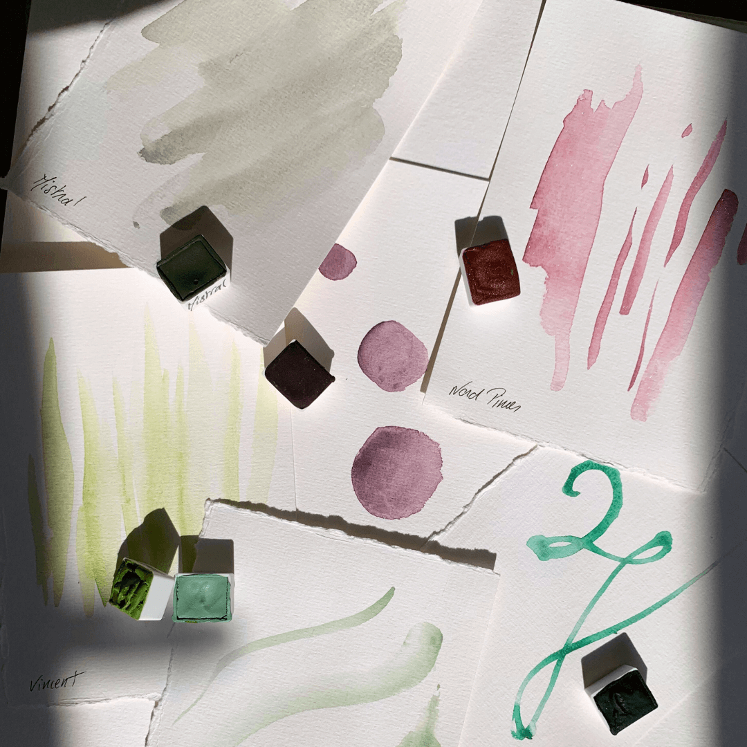 Aquarelle artisanale à paillettes - Rouge Nord-Pinus