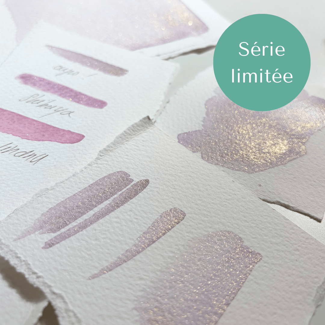 Aquarelle à paillettes artisanale - Oups! Violet à paillettes dorées!